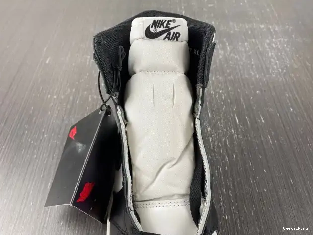 One Kick (2023) High White Retro Black Jordan 85 1 BQ4422-001 0520